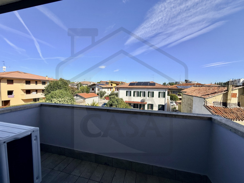 MONTEGROTTO TERME - In una zona residenziale tranquilla, nella frazione Mezzavia di Montegrotto T...