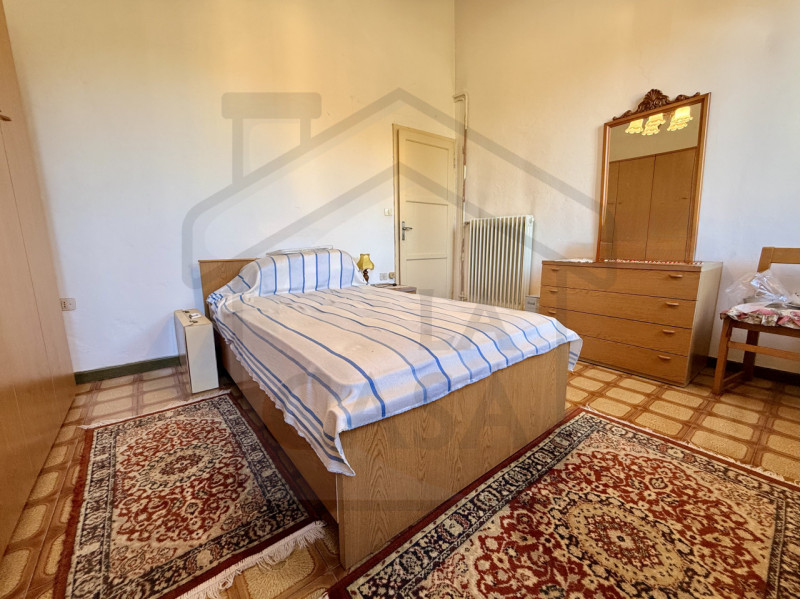 MONTEGROTTO TERME - In una splendida zona verde di Montegrotto Terme, precisamente nella tranquil...