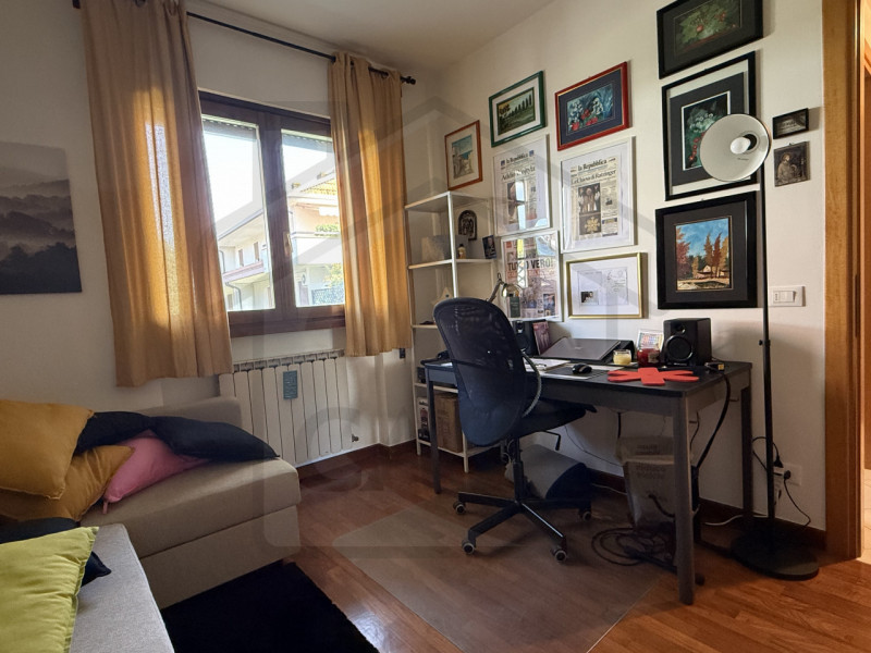 MONTEGROTTO TERME - Scopri questo incantevole appartamento trilocale situato nel cuore della citt...