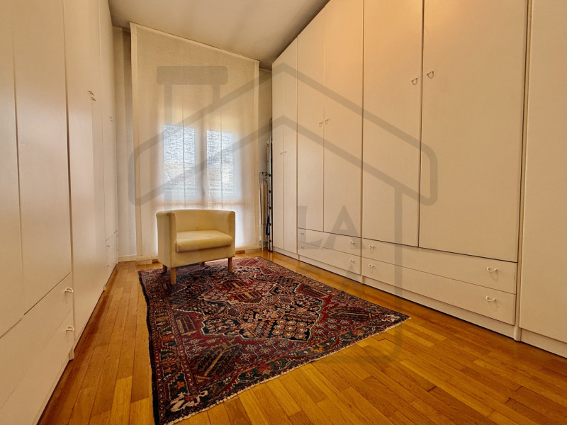 ABANO TERME - In uno dei quartieri più verdi e prestigiosi di Abano Terme, immersa nella quiete e...