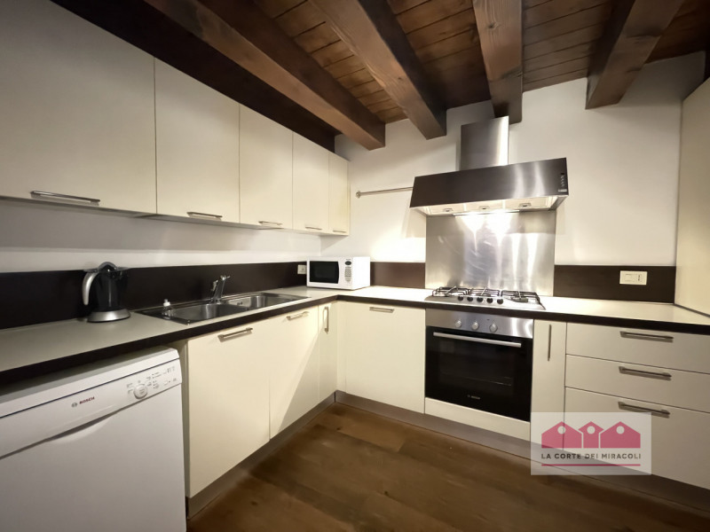 Vicenza Affitto Appartamento quadrilocale