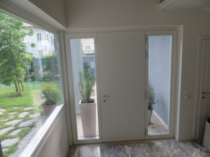 Vicenza Affitto Appartamento più di 5 locali