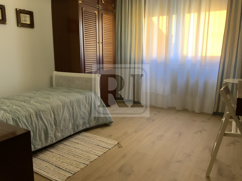 Scopri il tuo nuovo rifugio nel cuore di Limena! Questo splendido appartamento arredato, situato ...