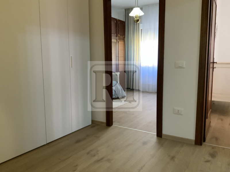 Scopri il tuo nuovo rifugio nel cuore di Limena! Questo splendido appartamento arredato, situato ...