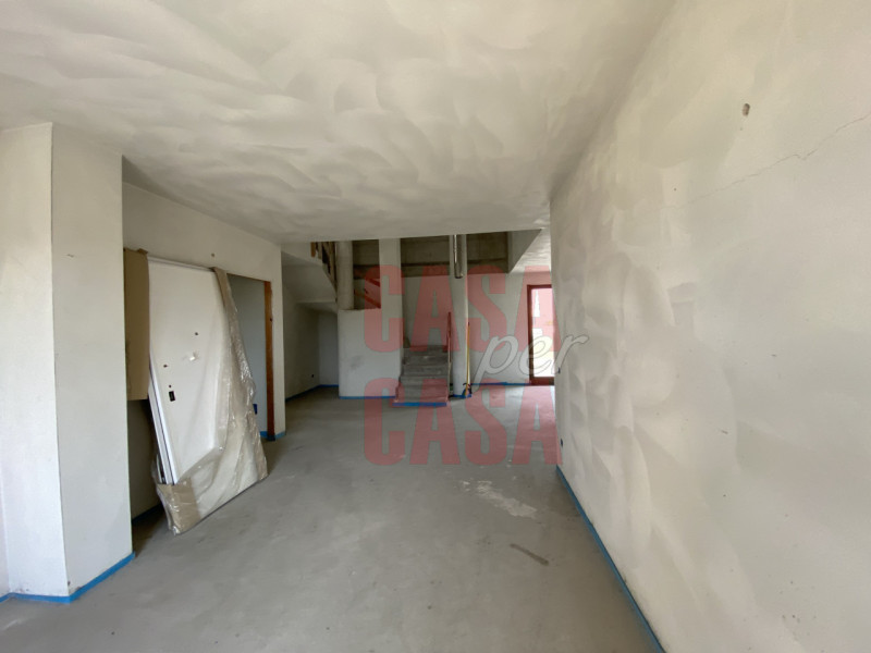 Rif A100 MONTEGROTTO TERME:
In una palazzina ben curata, a due passi dal centro di Abano,  vicino...