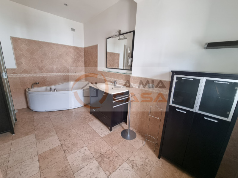 PIOVE DI SACCO: Abitazione indipendente dalle eleganti finiture situata in posizione comoda al ce...