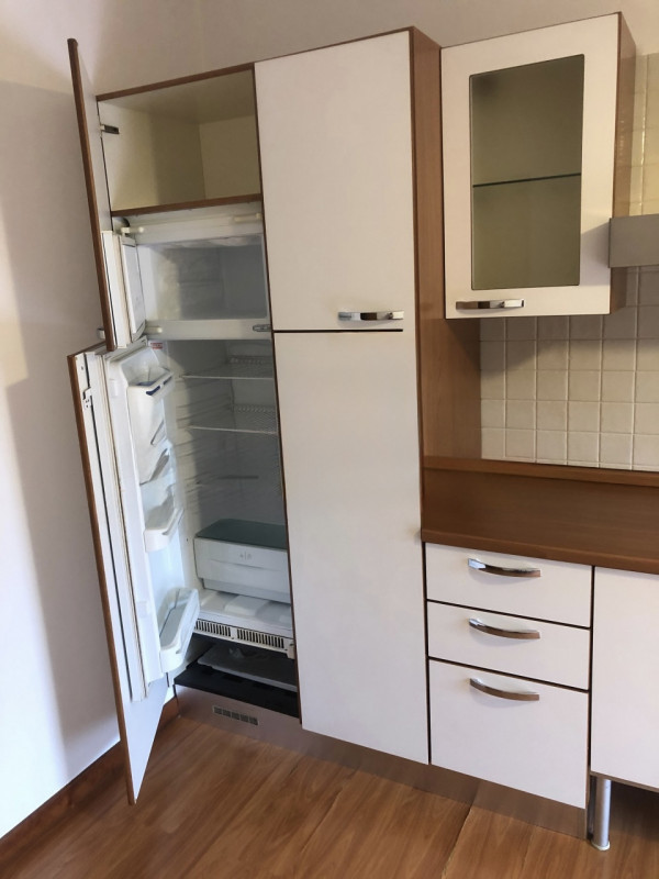 (Per INFO Cristina 3389226442) A Padova, in zona Ognissanti, proponiamo in affitto appartamento a...