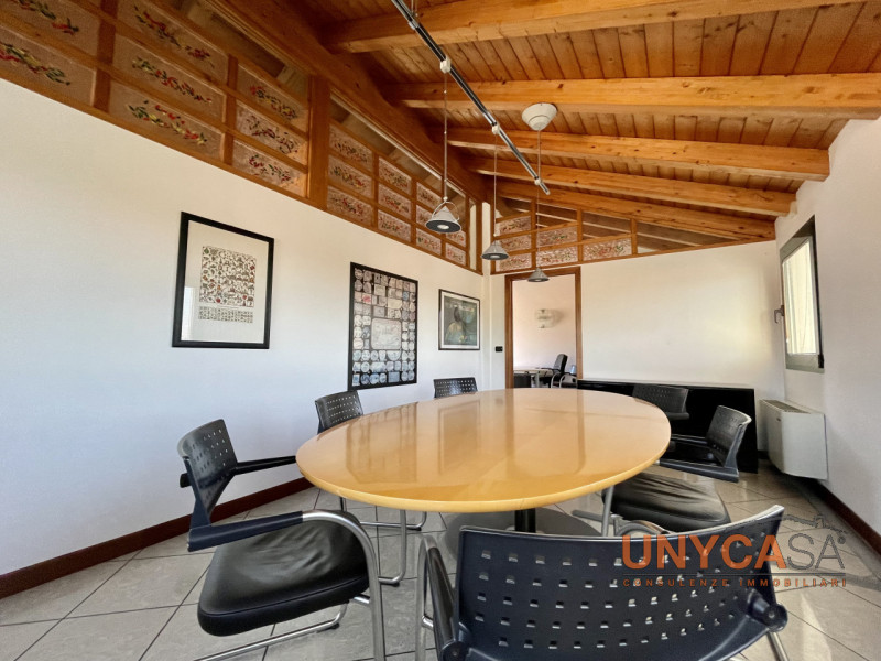 Chiesanuova - Padova: siete alla ricerca di un ufficio comodo alle principali via di comunicazion...