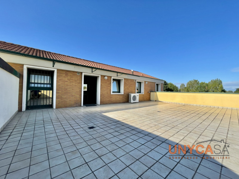 Chiesanuova - Padova: siete alla ricerca di un ufficio comodo alle principali via di comunicazion...