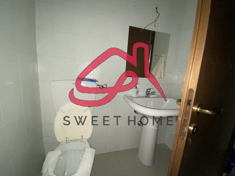 Limena: in posizione comoda alle strade di grossa percorrenza, ampio ufficio con entrata autonoma...