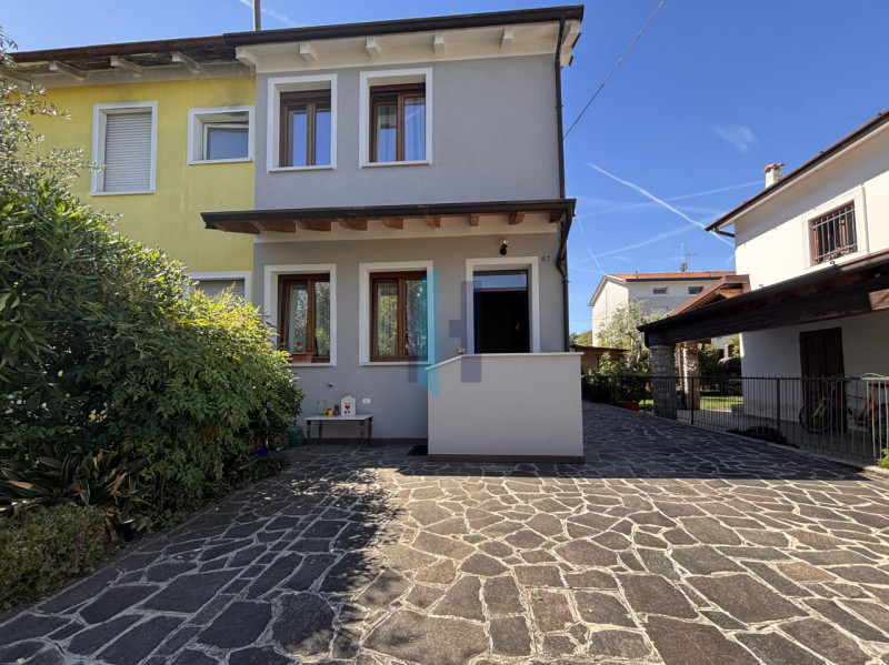 Brescia Vendita Casa a schiera porzione di testa