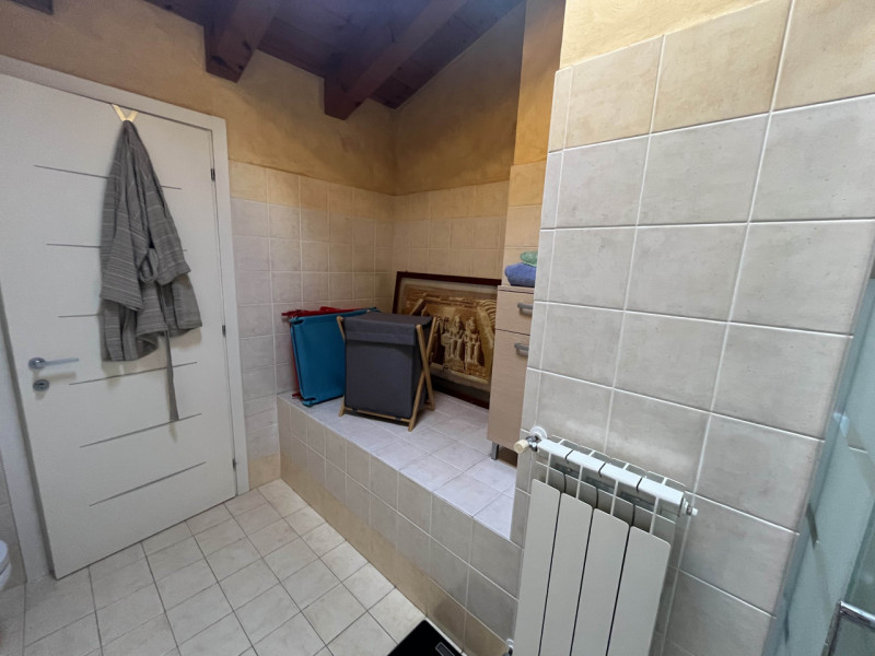 RIF:OM42 MESTRINO CENTRO Proponiamo in locazione appartamento arredato nel centro di Mestrino lib...