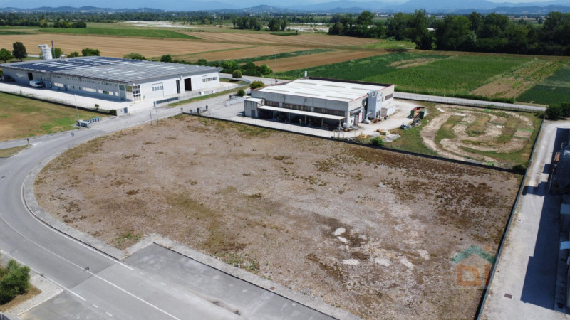 VENDITE Terreni a San Vito al Torre – foto 1