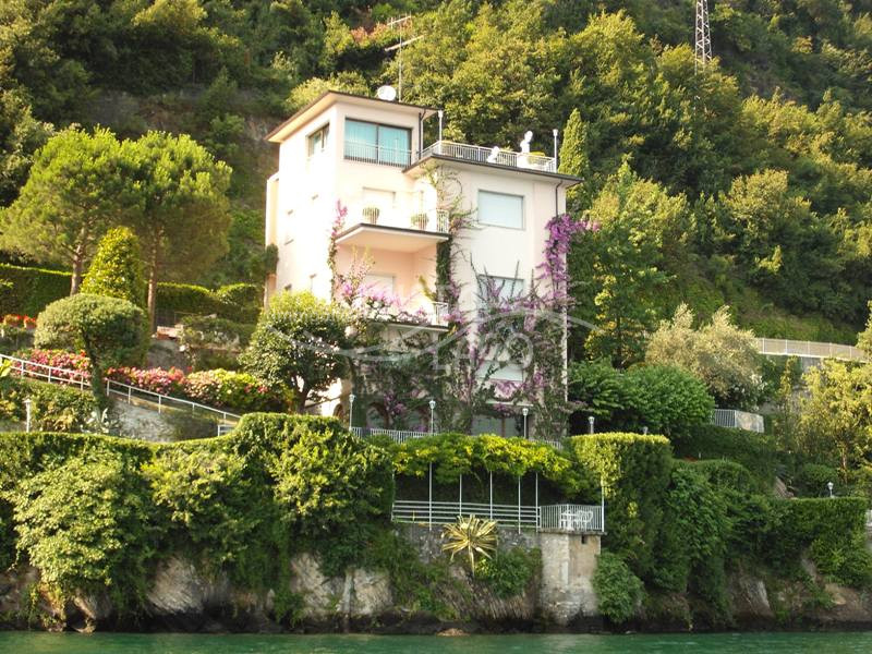 Argegno Vendita Villa contemporanea