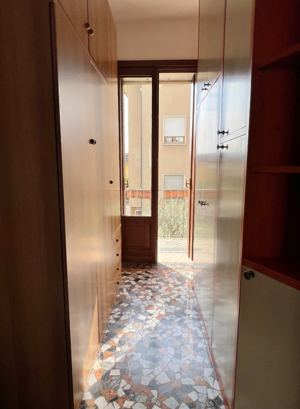 BICAMERE AMPIO E RIAMMODERNATO IN LOCAZIONE A VICENZA - ZONA FERROVIERI - Rif. 7652
CONTRATTO 3+2...