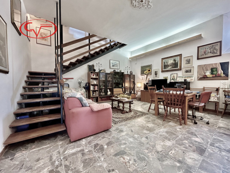 Cavriglia Vendita Appartamento pentalocale