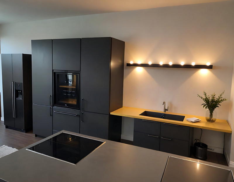 (Per INFO Monica 3482688677) Scopri questo straordinario loft open-space situato nel cuore di Pad...