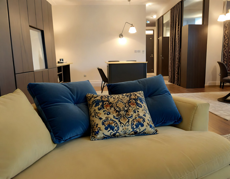 (Per INFO Monica 3482688677) Scopri questo straordinario loft open-space situato nel cuore di Pad...