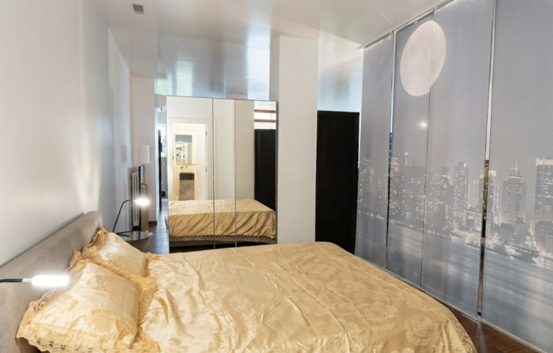 (Per INFO Monica 3482688677) Scopri questo straordinario loft open-space situato nel cuore di Pad...