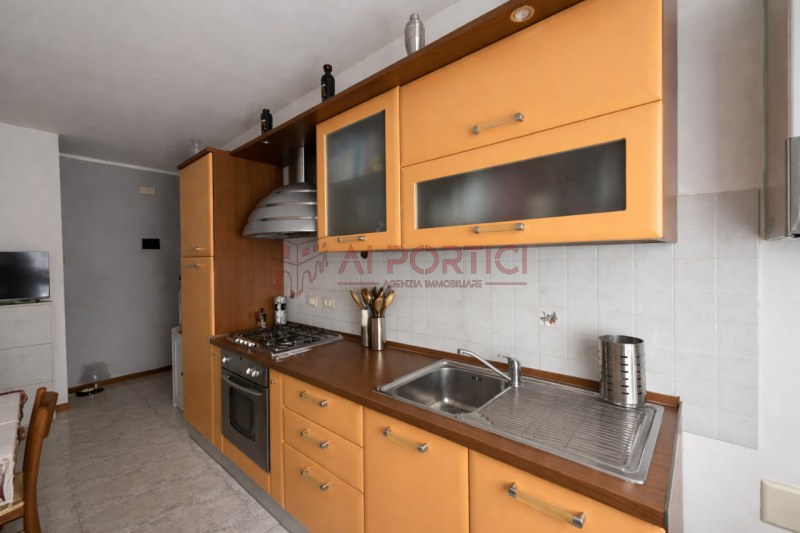 PIOVE DI SACCO – Appartamento al PIANO RIALZATO in tranquillo quartiere residenziale a pochi minu...