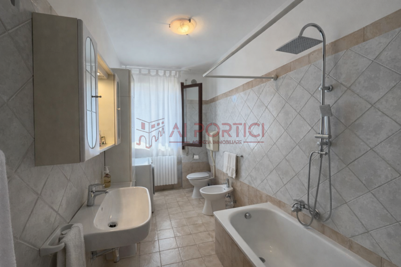 PIOVE DI SACCO – Appartamento al PIANO RIALZATO in tranquillo quartiere residenziale a pochi minu...