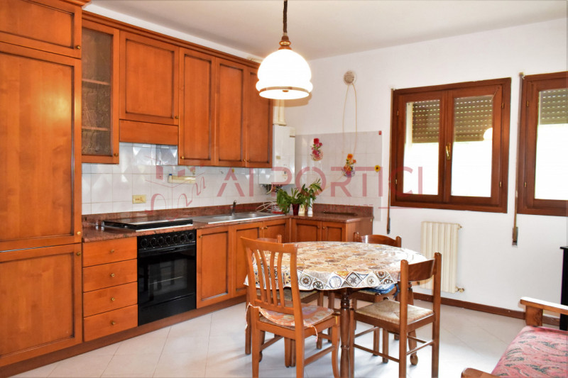 PIOVE DI SACCO – In tranquilla zona residenziale comoda al centro disponibile MINI APPARTAMENTO a...