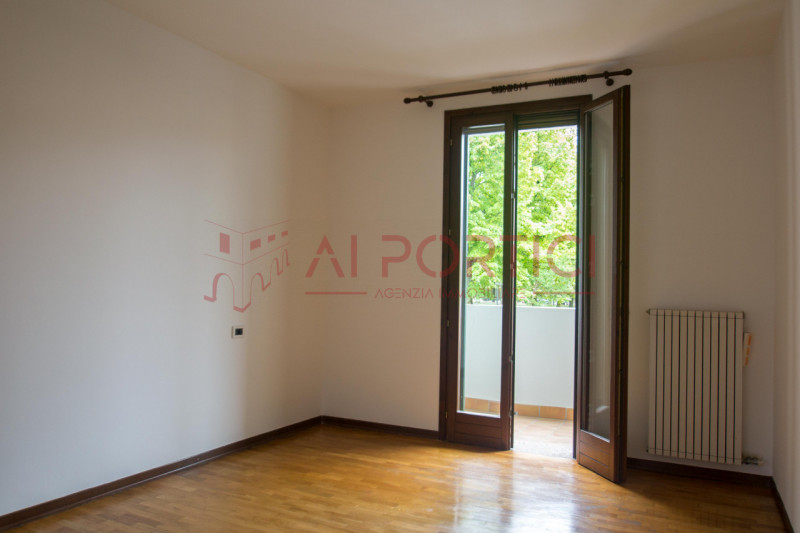 SANT'ANGELO DI PIOVE DI SACCO - splendido APPARTAMENTO ARREDATO con cura, sito a due passi dal ce...