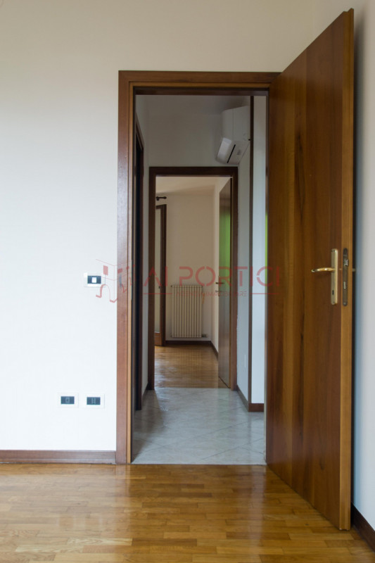 SANT'ANGELO DI PIOVE DI SACCO - splendido APPARTAMENTO ARREDATO con cura, sito a due passi dal ce...