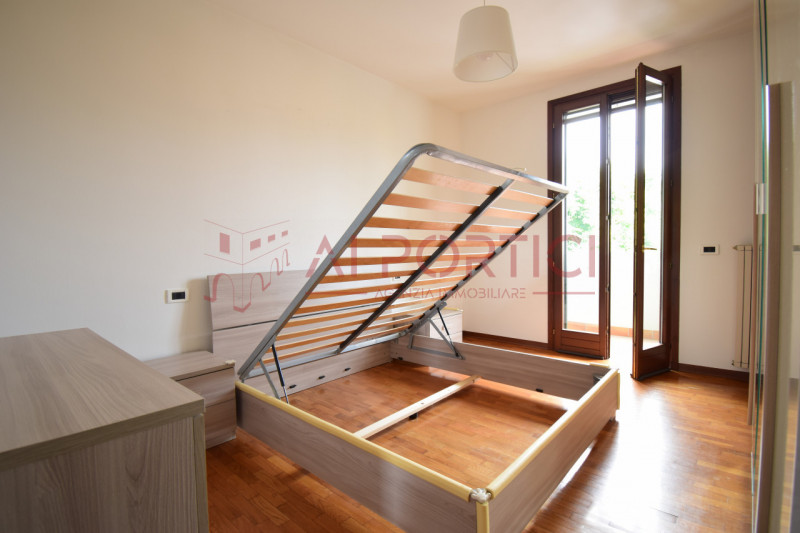 SANT'ANGELO DI PIOVE DI SACCO - splendido APPARTAMENTO ARREDATO con cura, sito a due passi dal ce...