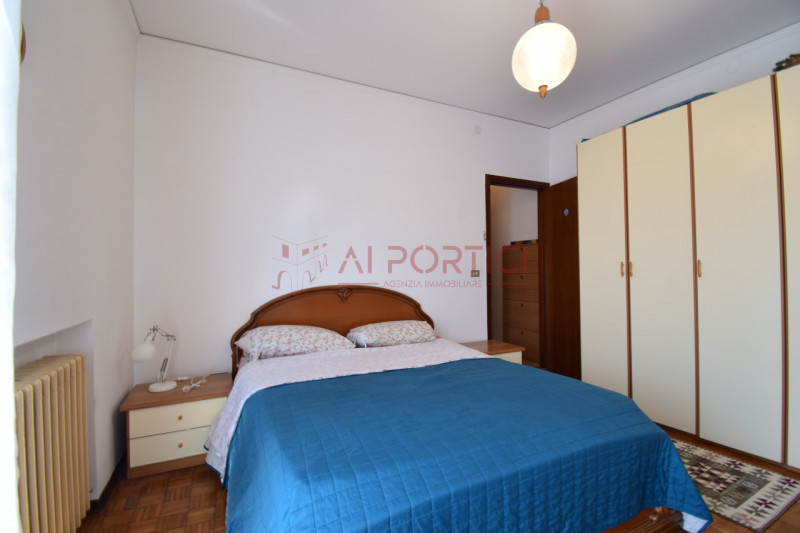 PIOVE DI SACCO  – In tranquillo quartiere residenziale, si propone appartamento arredato al PIANO...