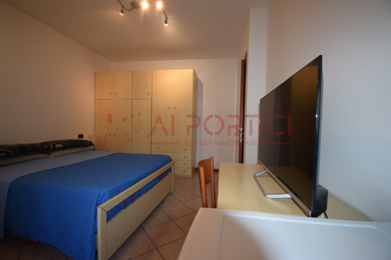 PIOVE DI SACCO – APPARTAMENTO, arredato completamente, posto in tranquillo quartiere residenziale...