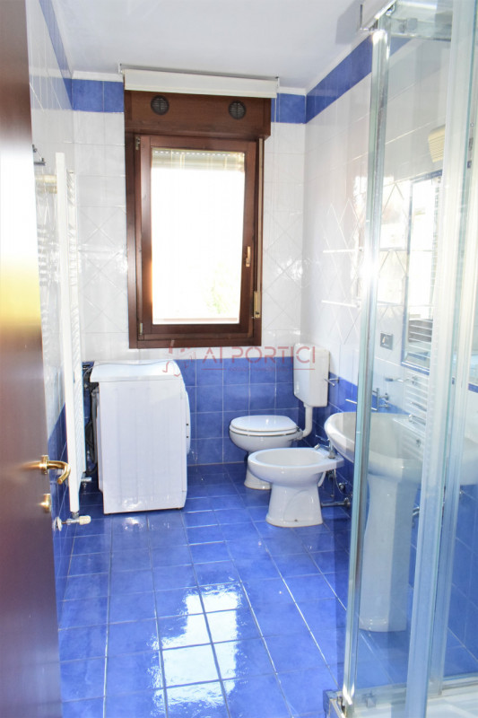 PIOVE DI SACCO – Luminoso e spazioso APPARTAMENTO con MANSARDA posto in tranquillo quartiere peri...