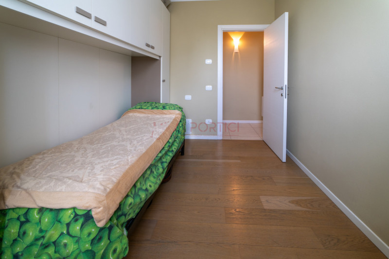 PIOVE DI SACCO Centro Storico – Palazzo "Gallo" - Recente APPARTAMENTO completamente ARREDATO con...