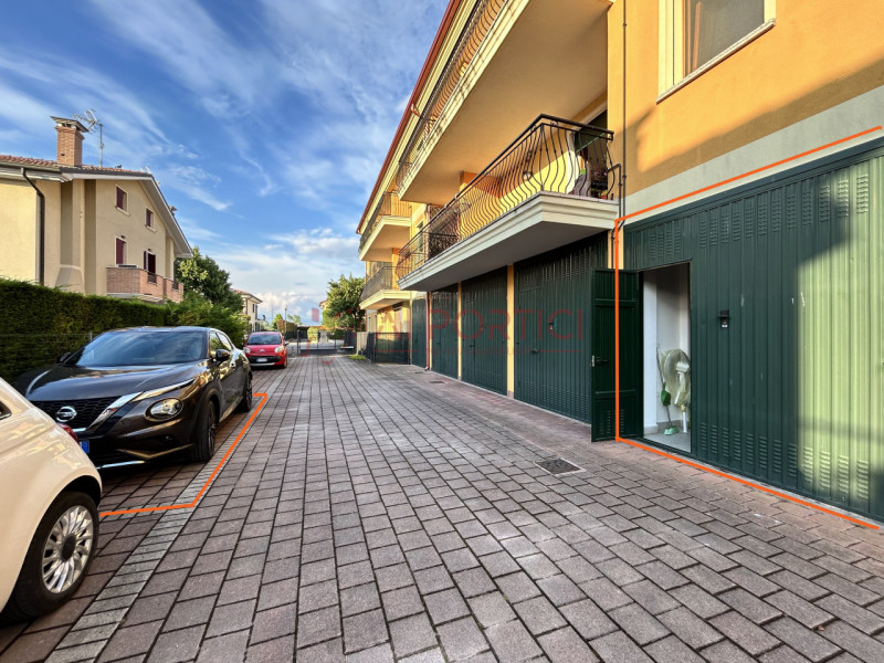 Piovega di PIOVE DI SACCO - Appartamento in palazzina di recente costruzione, su tranquillo quart...