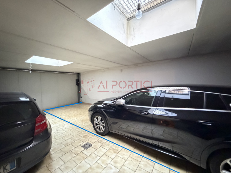 Campagnola di BRUGINE – APPARTAMENTO sviluppato in 2 piani con terrazzo, così composto: al piano ...