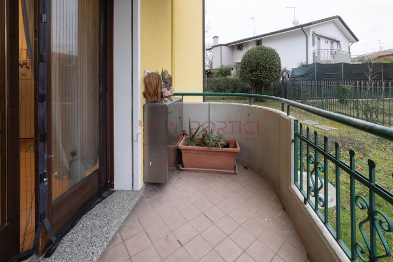 PIOVE DI SACCO – APPARTAMENTO sito al piano terra su palazzina in zona residenziale tranquilla co...