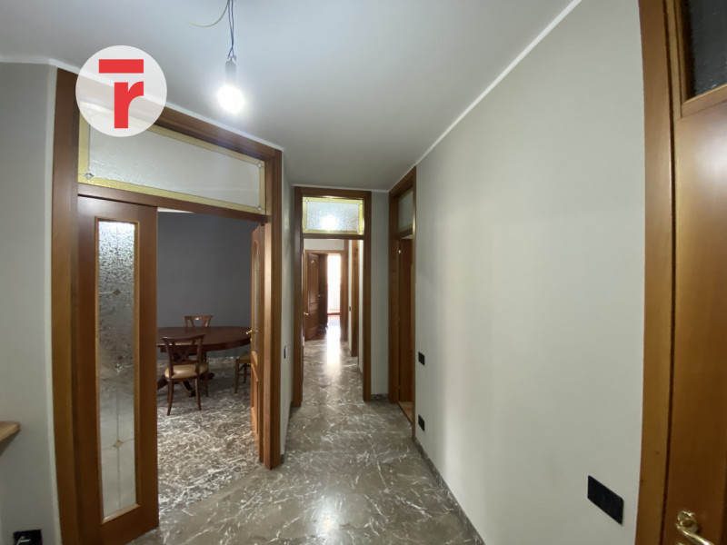 CADONEGHE - Loc.Bragni - In contesto residenziale tranquillo e ben servito, proponiamo in affitto...