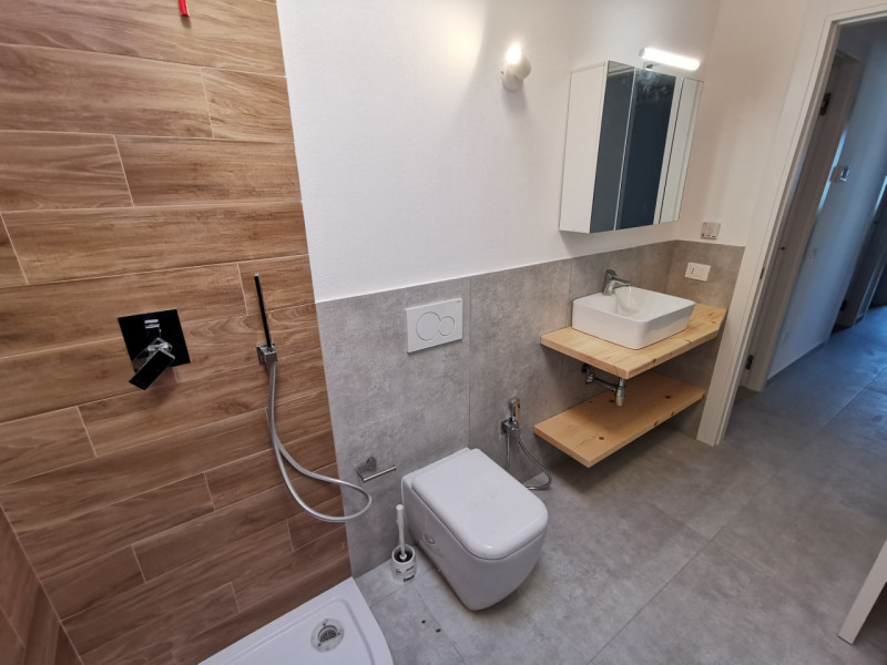 DISPONIBILE STANZA SINGOLA CON TERRAZZO 
In modernissimo e nuovissimo appartamento dotato delle p...