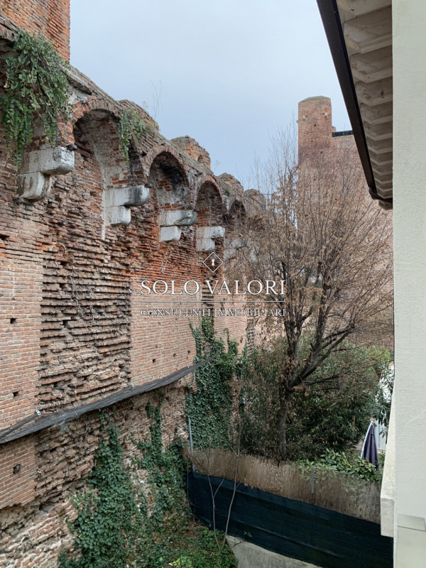 rif. A576 (per info.3356198429 Nicola)

 Nel cuore di Castelfranco Veneto, dentro le mura, in pal...