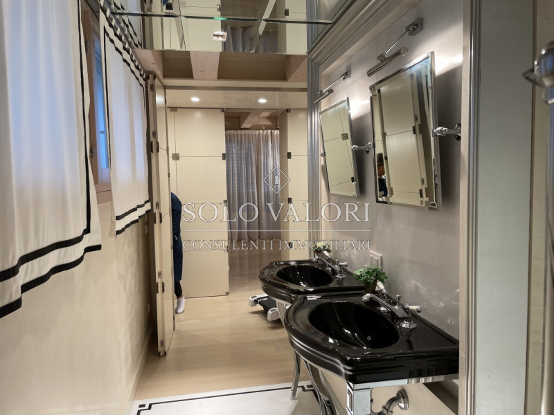 rif. A576 (per info.3356198429 Nicola)

 Nel cuore di Castelfranco Veneto, dentro le mura, in pal...