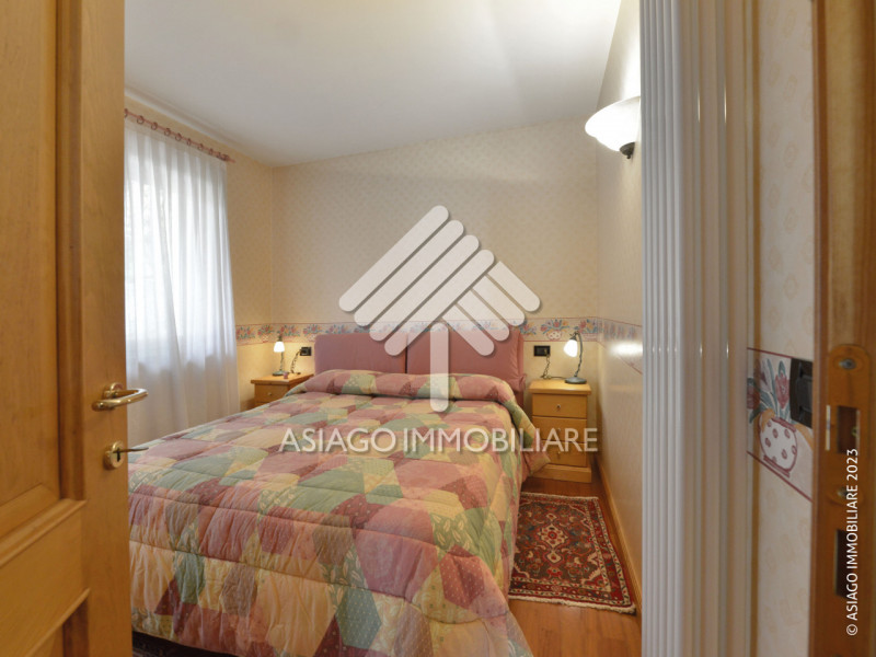 Asiago Immobiliare vi propone in esclusiva questa soluzione, ideale per le vostre vacanze in mont...