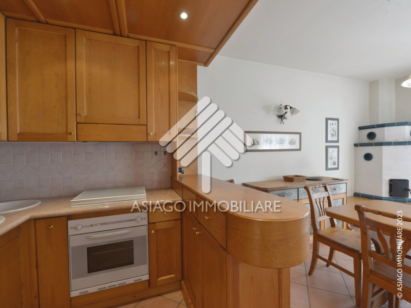 Asiago Immobiliare vi propone in esclusiva questa soluzione, ideale per le vostre vacanze in mont...