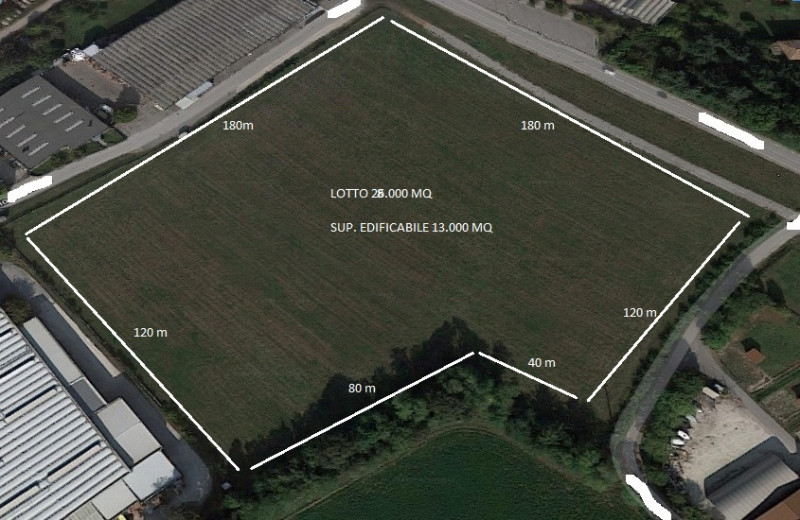 Per informazioni: 335/8345159. A Trevignano (TV), in prossimità della zona industriale Sant'Elena...
