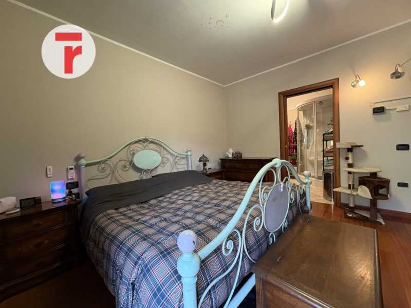 Nel quartiere Sacro Cuore, che si distingue per la posizione strategica rispetto alla città di Pa...