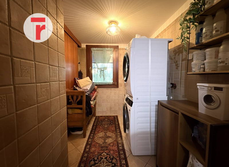 Nel quartiere Sacro Cuore, che si distingue per la posizione strategica rispetto alla città di Pa...