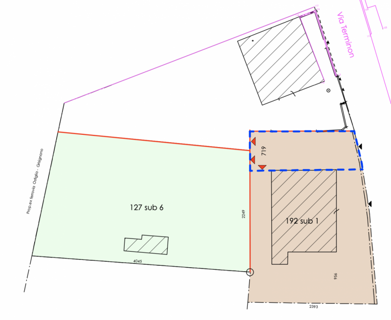 VILLAGANZERLA - A pochi passi dal centro della frazione ed a pochi km dal casello autostradale pr...