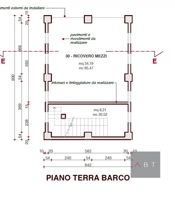 Situata nella frazione di Tremignon, casa singola allo stato grezzo, divisa in due unità abitativ...