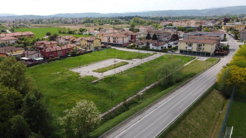 AREA EDIFICABILE A CRESOLE DI CALDOGNO PER VILLETTE O PICCOLE PALAZZINE - Rif. 7694
Società cede ...
