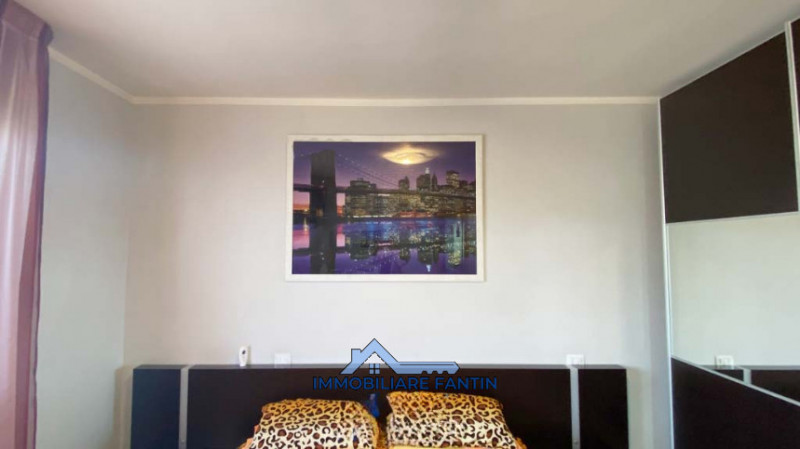 Preganziol. Codice RV3. Inserita in un contesto tranquillo e ben curato, proponiamo casa singola ...