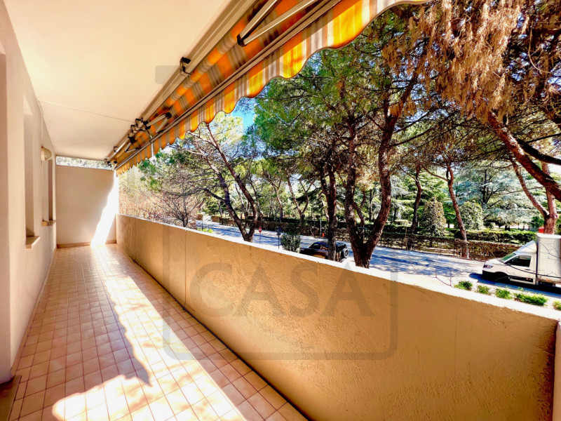 MONTEGROTTO TERME - Luminoso appartamento trilocale in centro situato al primo piano di un piacev...